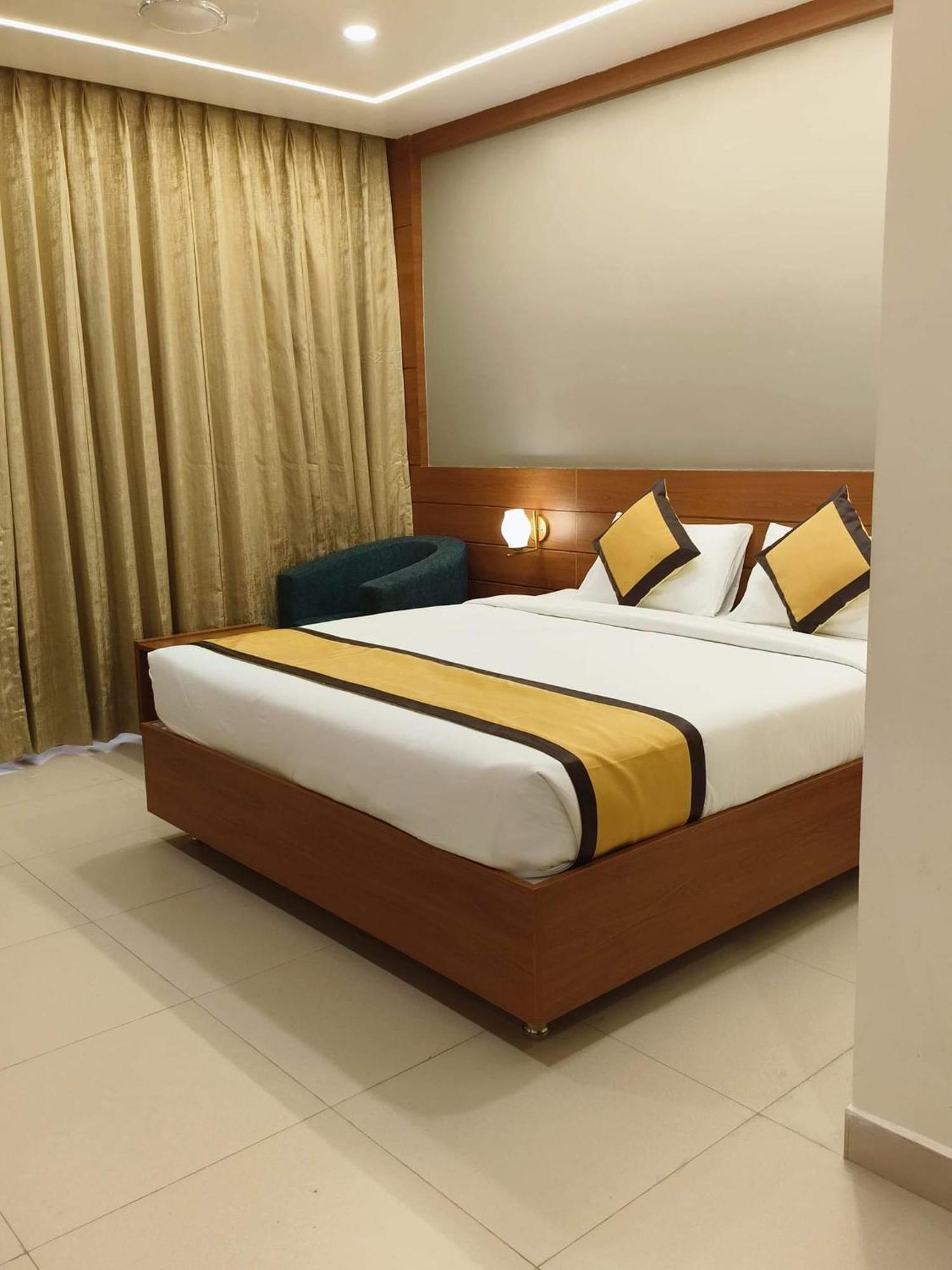 Rs Regal Inn-דאוגהאר מראה חיצוני תמונה